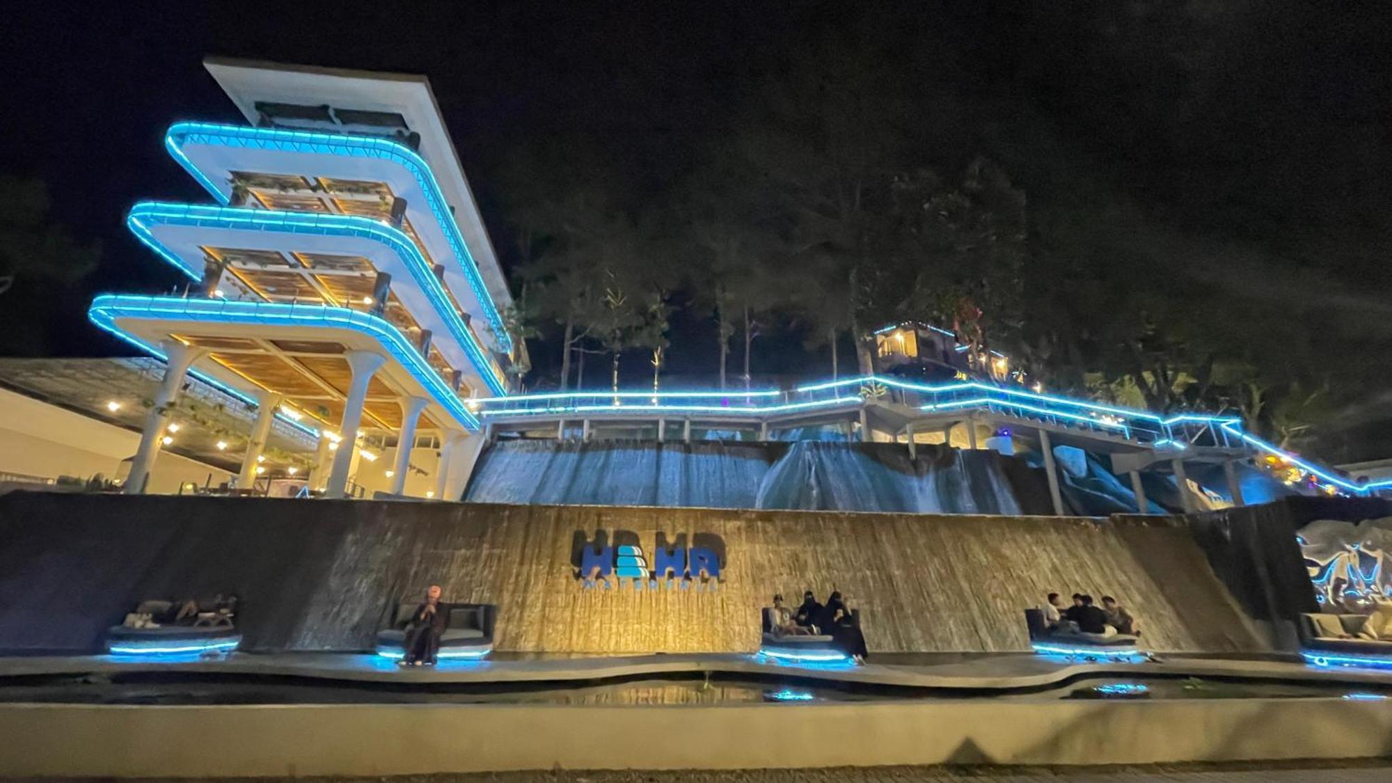 Heha Waterfall Suites & Camping Ground Paragajen Exterior foto