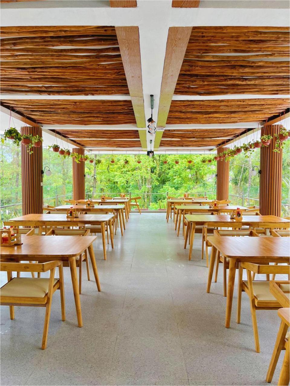 Heha Waterfall Suites & Camping Ground Paragajen Exterior foto